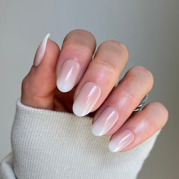 Instant Luxury Acrylic Press-On Nails- Acrylic Ombre- Short Oval