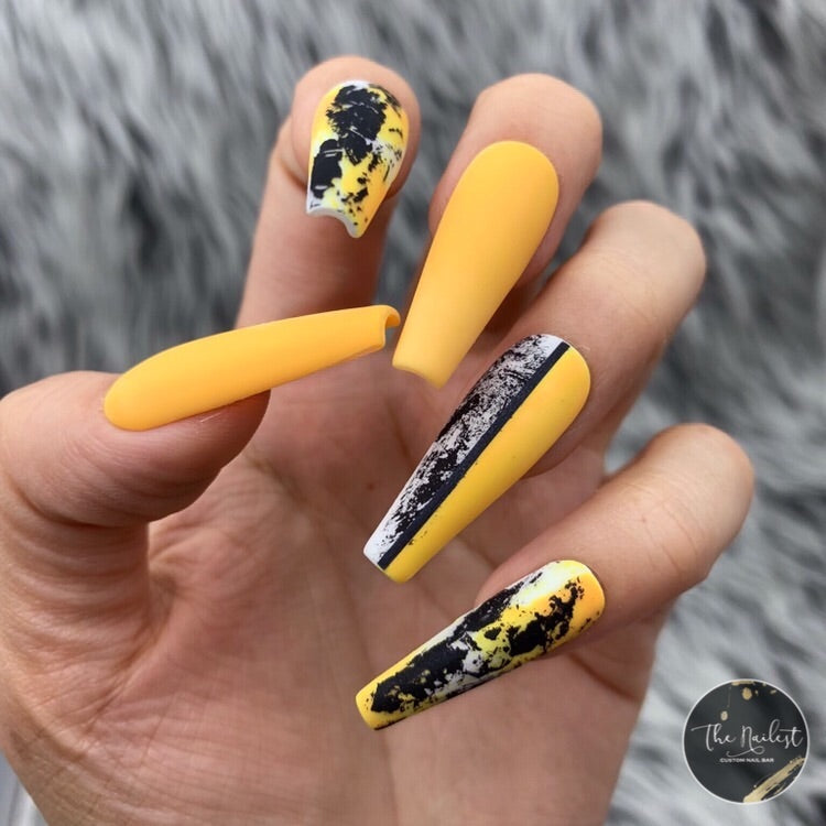 Yellow and Black Foil Matte Press On Nails | The Nailest