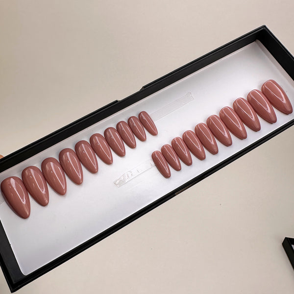 Ready To Ship Set Now- Solid Nude glossy , Almond, full set