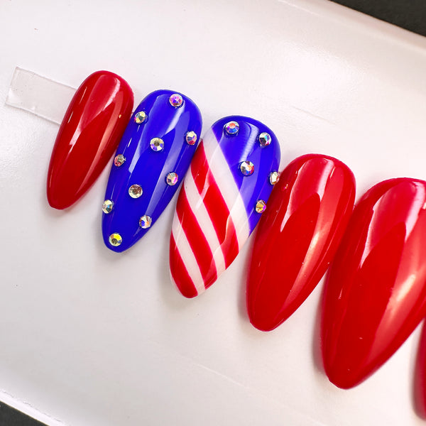 Handmade- 4th July Flag Press On Nail Set