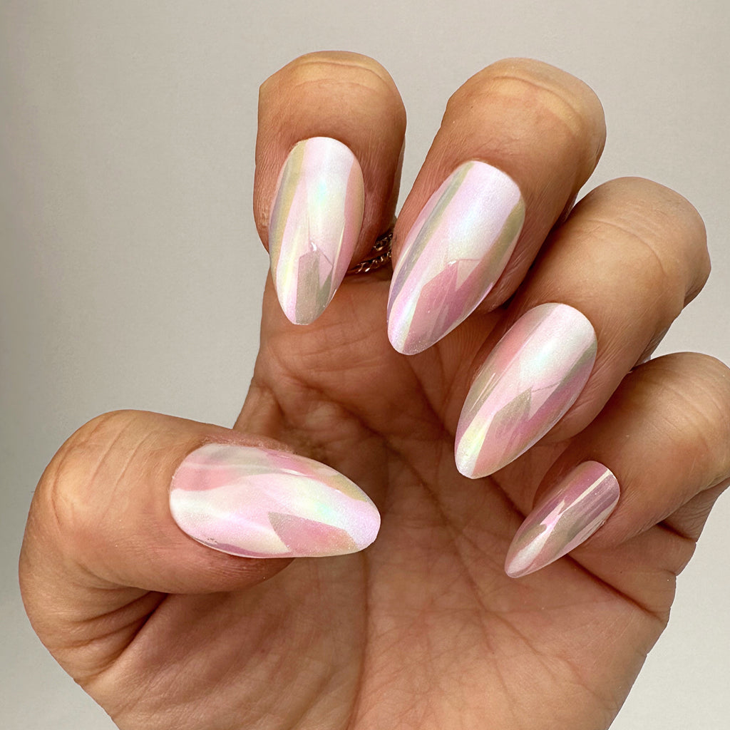 8 Trending Pink Chrome Nails in 2024 to Help You Shine - Zohna