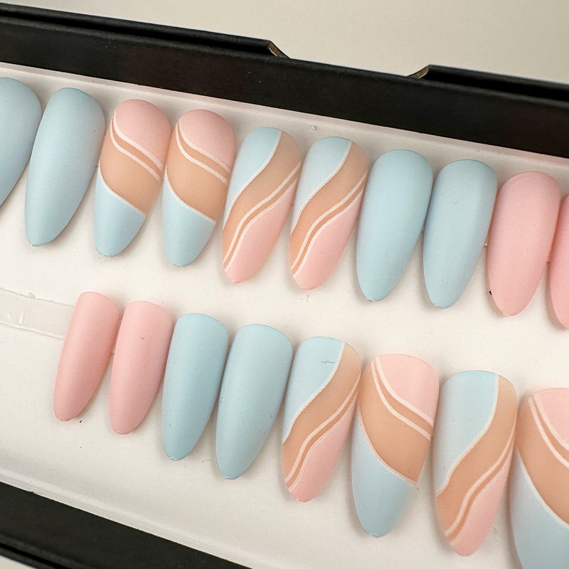 Instant Glam- Cotton Candy Swirl Almond Press On Nail Set