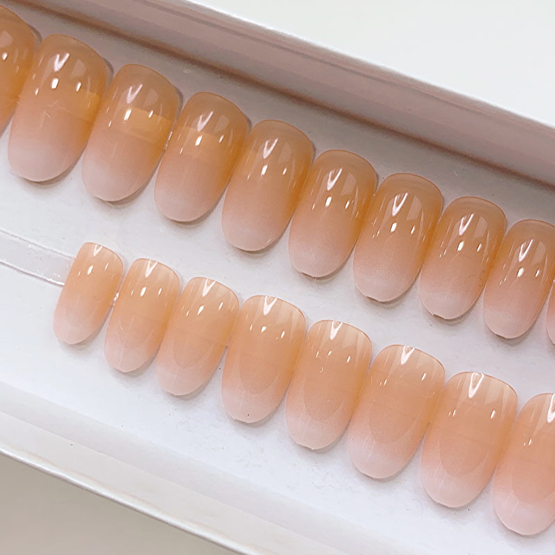 Instant Glam- Anna Nude Ombre- Short Oval Press On Press On Nail Set