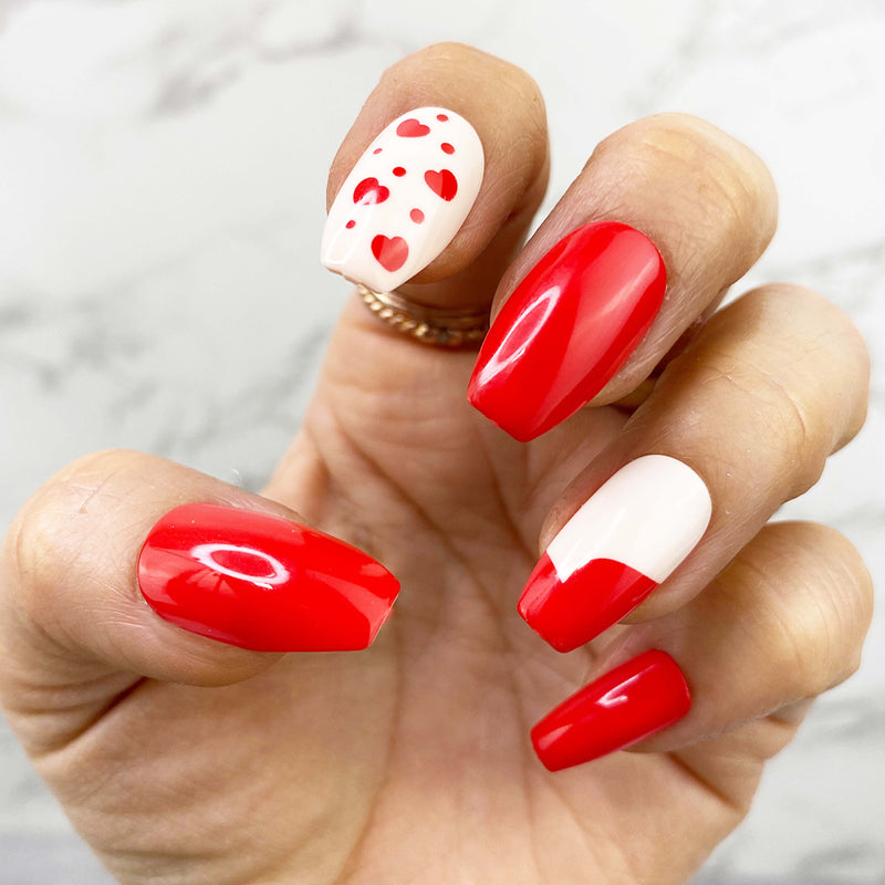 Instant Glam-Valentino, Red Heart Coffin Press On Nail Set